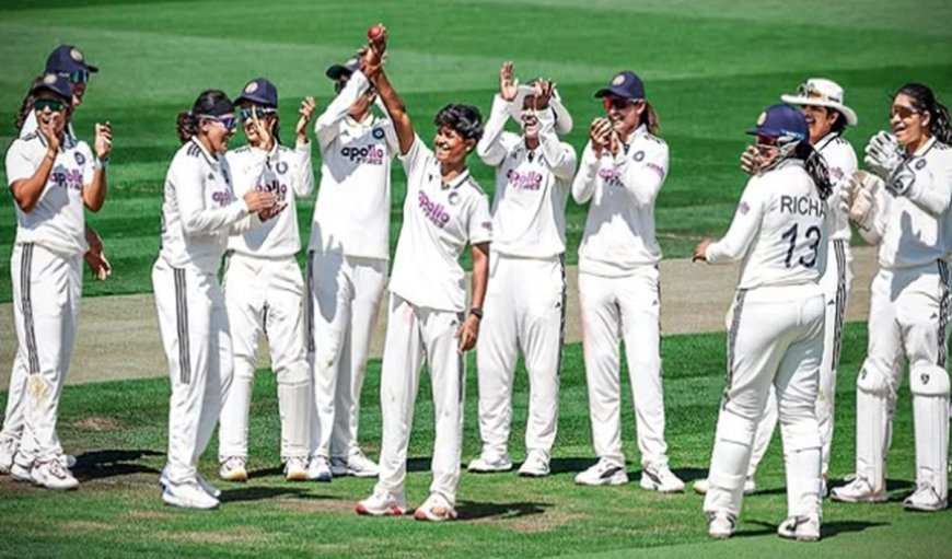 Lord's में Team India Women का दबदबा, England को 270 रन से हराकर रचा इतिहास!