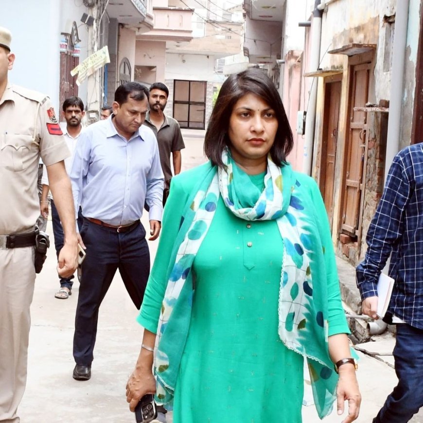 झज्जर में जलभराव पर डीसी सख्त:लापरवाही हुई तो अधिकारियों की तय होगी जवाबदेही, नालों में कचरा डालने वालों पर भी कार्रवाई