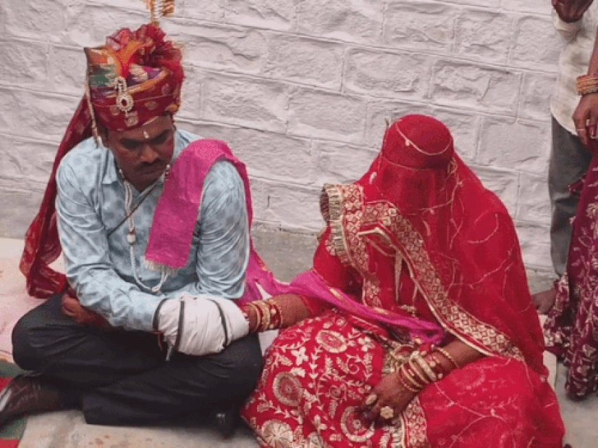 जोधपुर के मंडोर ओपन जेल में हुई कैदियों की शादी:उम्रकैद की सजा काट रहे बंदियों की जेल में हुई मुलाकात; 21 परिजनों की मौजूदगी में फेरे