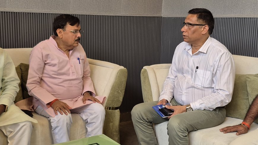 पूर्व विधायक राजेश शुक्ला की पहल पर वार्ड-16 की 11 हजार वोल्ट नेकेड लाइन होगी इंसुलेटेड, केंद्र पोषित योजना से 35 लाख रुपये की स्वीकृति