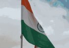 भाटी ने झोपड़ी में चल रहे स्कूल में किया ध्वजारोहण:बोले- आजादी के 80 साल बाद भी यहां सुविधाएं नहीं, ऐसे कैसे होगा विकसित भारत