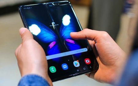 Apple ला रहा फोल्डेबल iPhone Ultra! 7.8-इंच स्क्रीन और A20 Pro चिपसेट से मचेगी धूम