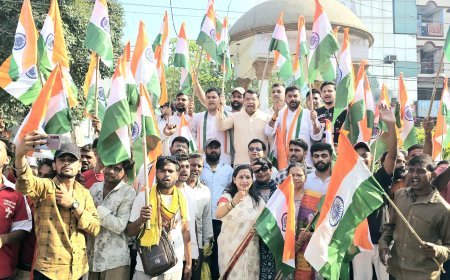 हर घर तिरंगा अभियान के तहत युवामोर्चा द्वारा रुद्रपुर में निकली भव्य तिरंगा यात्रा, राष्ट्रभक्ति के रंग में रंगा शहर