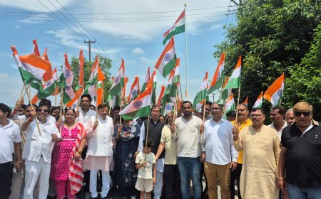 पूर्व विधायक राजेश शुक्ला ने कहा—तिरंगा हमारी आन, बान और शान का प्रतीक, राष्ट्र निर्माण में मोदी सरकार का योगदान अमूल्य