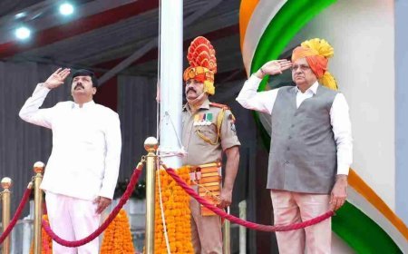 Amreli में 80वें राज्य स्तरीय स्वतंत्रता पर्व का भव्य आयोजन, CM पटेल ने किया ध्वजारोहण