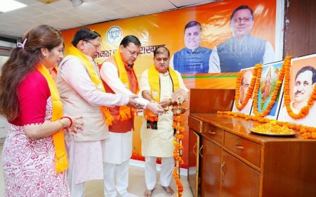 मुख्यमंत्री धामी ने पौड़ी, टिहरी और हरिद्वार लोकसभा क्षेत्रों की ली संगठनात्मक बैठक*