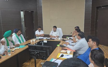 किसानों के साथ बैठक सौहार्दपूर्ण सम्पन्न।