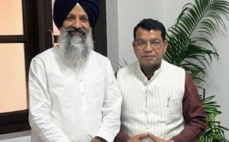 रुद्रपुर आगमन पर राधा स्वामी डेरा ब्यास प्रमुख हजूर जसदीप सिंह जी गिल से मिले विधायक शिव अरोरा, आध्यात्मिक मार्गदर्शन एवं आशीर्वाद प्राप्त किया*