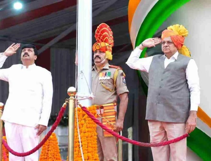 Amreli में 80वें राज्य स्तरीय स्वतंत्रता पर्व का भव्य आयोजन, CM पटेल ने किया ध्वजारोहण