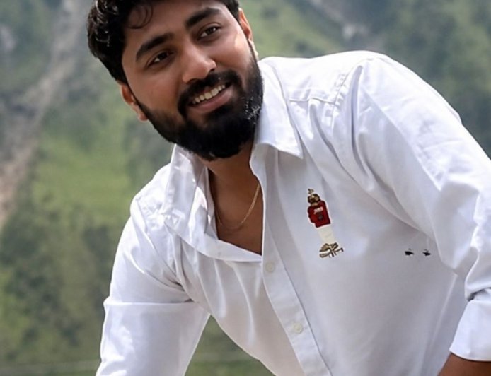 गर्लफ्रेंड की दूसरे युवक से चैट देखकर सुसाइड:पिता को फोन कर कहा- सात साल के प्यार में धोखा मिला; फिर फरीदाबाद नहर में कूदा