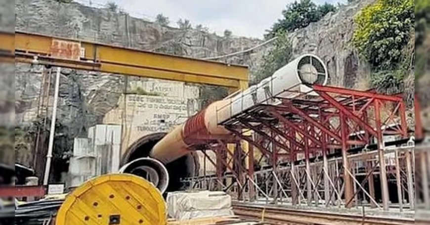 उत्तराखंड के चमोली में निर्माणाधीन टनल ढही, कई मजदूरों के फंसे होने की आशंका, रेस्क्यू ऑपरेशन शुरू