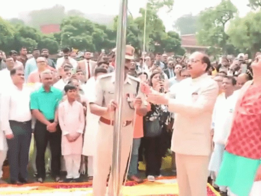 CJI बोले-80 साल में देश ने कई चुनौतियां पार कीं:अभी बहुत काम बाकी; युवा भविष्य की जिम्मेदारी संभालें