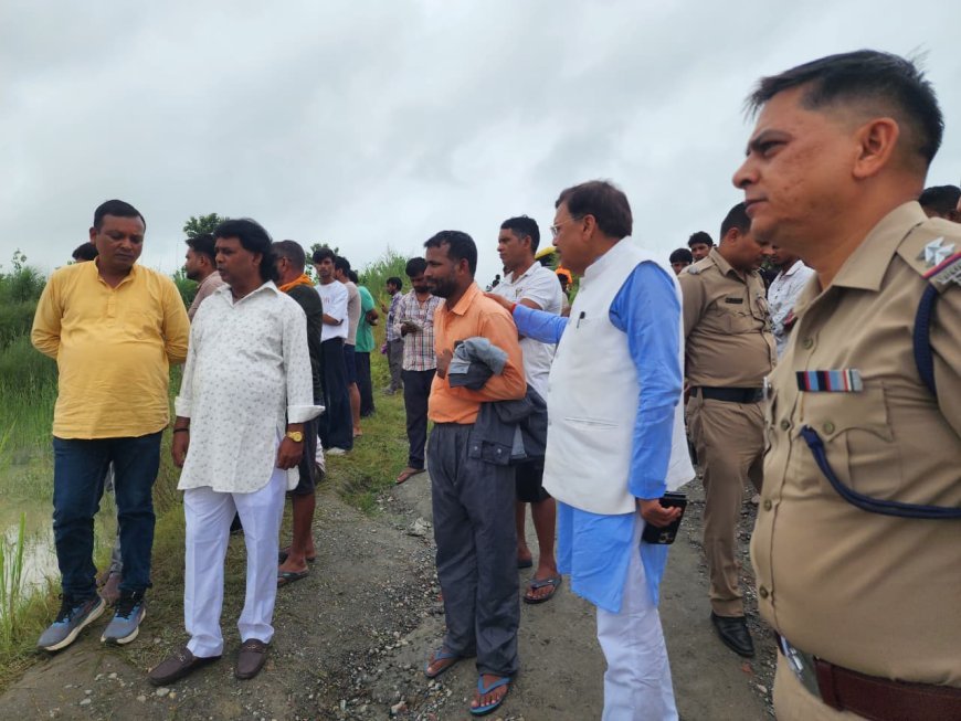 गोला नदी में छात्र के बहने से हड़कंप, NDRF- SDRF का सघन रेस्क्यू अभियान जारी