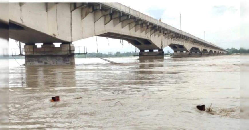 Nepal Flood: यूपी के कुशीनगर, महराजगंज, सरयू और घाघरा के तटीय इलाकों पर मंडराया बाढ़ का खतरा