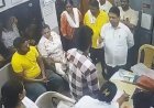 डॉक्टर को मारने वाले शिवसेना पार्षद की जमानत पर सुनवाई:सुप्रीम कोर्ट बोला- हालात बदतर हुए, ऐसे लोग सड़कों पर नहीं घूमना चाहिए