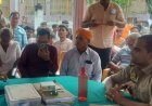 बलिया में छात्रा से छेड़खानी पर सिपाही सस्पेंड:कोचिंग से लौटते समय किया पीछा, ग्रामीणों के दौड़ाने पर बाइक छोड़कर भागा