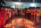 कैबिनेट मंत्री राम सिंह कैड़ा ने खटीमा मै मुख्यमंत्री जी की माता जी के साथ प्रधानमंत्री नरेंद्र मोदी के 76वें जन्मदिवस पर आशीर्वाद का दीया' कार्यक्रम तहत दीया जलाकर प्रधानमंत्री के दीर्घायु, उत्तम स्वास्थ्य और यशस्वी जीवन की कामना की*