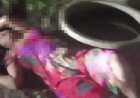 फरीदाबाद शराब के नशे में सड़क किनारे महिला का ड्रामा:नही चल पाई तो सड़क किराने लेट गई, लोगों की भीड़ जुटी,1 घंटे पडी रही