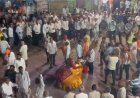 ग्रामीणों ने डंडों की ताल पर किया लहंगी लोकनृत्य:समरानियां कस्बे में पहली बार हुआ आयोजन, लोकगीतों की स्वर लहरियां गूंजी