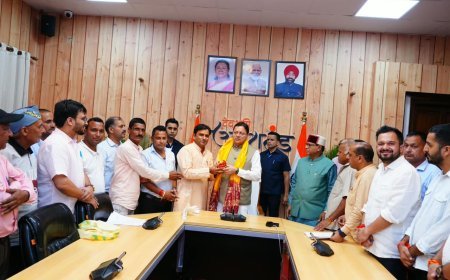 सीएम के आश्वासन के बाद 17 दिनों से चल रहा बनचौरा का धरना समाप्त