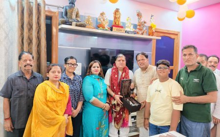 महापौर के आवास पर भाजपा प्रदेश अध्यक्ष महेंद्र भट्ट का भव्य स्वागत