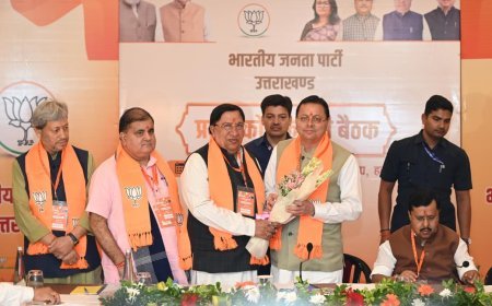 समय आया बूथ बूथ जाकर, जनआशीर्वाद से चुनाव जितवाने का : तीरथ सिंह रावत*