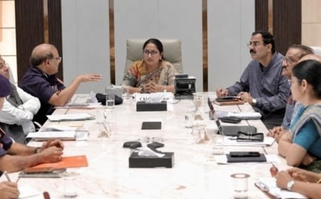 सत्य निकेतन रेस्क्यू ऑपरेशन पर CM ने NDRF को सराहा:दिल्ली में बनेगी आधुनिक आपदा प्रतिक्रिया फोर्स, आपदा से निपटने के लिए मजबूत होगा तंत्र