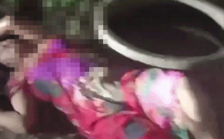 फरीदाबाद शराब के नशे में सड़क किनारे महिला का ड्रामा:नही चल पाई तो सड़क किराने लेट गई, लोगों की भीड़ जुटी,1 घंटे पडी रही