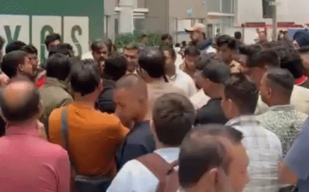 दिल्ली एयरपोर्ट पर स्पाइसजेट की कई उड़ानें प्रभावित:देरी-कैंसिलेशन से यात्री परेशान; 4 दिन पहले दुबई जाने वाली फ्लाइट 30 घंटे लेट हुई थी
