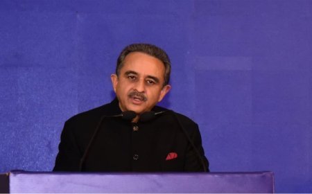 Russia से तेल खरीद पर US Tariff के बीच बोले Kirti Vardhan Singh, जनता का हित सर्वोच्च प्राथमिकता