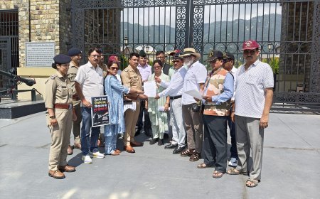 सैन्यधाम के मुद्दे पर पूर्व सैनिक विभाग का धरना-प्रदर्शन*