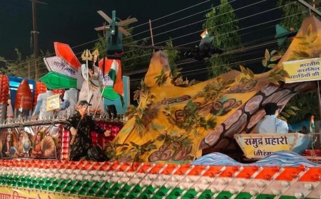 Indore Anant Chaturdashi : इंदौर में 103 साल पुरानी झांकी परंपरा में उमड़ा जनसैलाब, 22 से ज्यादा झांकियां बनी आकर्षण