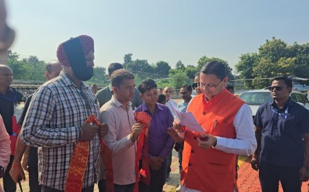 मुख्यमंत्री ने सुनीं जनसमस्याएं, अधिकारियों को दिए त्वरित समाधान के निर्देश।*