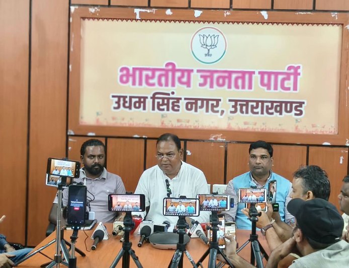 शुद्धिकरण के मामले में कांग्रेस फैला रही भ्रामक नैरेटिव: रामपाल सिंह