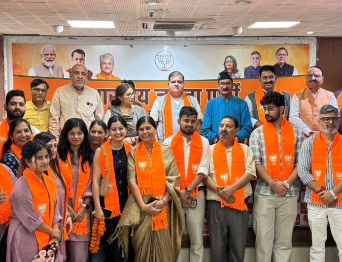 शिक्षक दिवस पर भाजपा को बड़ी सौगात, शिक्षक संघ पूर्व प्रदेश अध्यक्ष समेत बड़ी संख्या ने ली सदस्यता!*