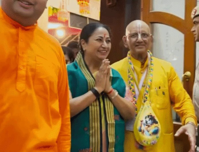 जन्माष्टमी पर कान्हा का आशिर्वाद लेने पहुंची सीएम रेखा गुप्ता:कहा- श्रीकृष्ण का संदेश आज भी मानवता का मार्गदर्शक