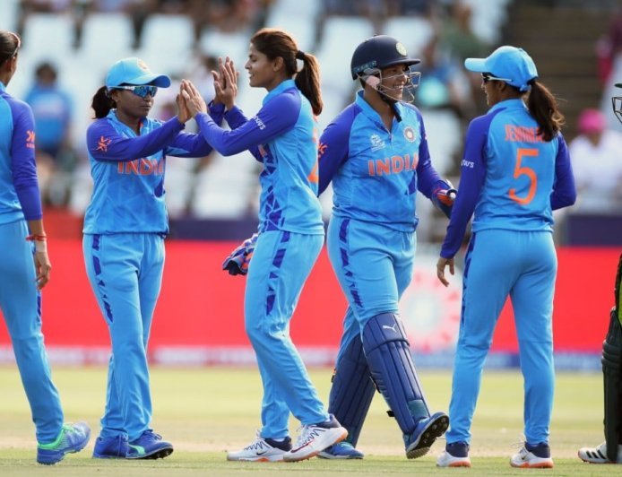 Women Asia Cup 2026: भारत ने Pakistan को 7 विकेट से रौंदा, Charani-Rawat ने ढाया कहर