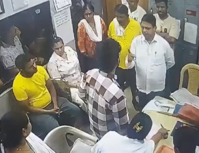 डॉक्टर को मारने वाले शिवसेना पार्षद की जमानत पर सुनवाई:सुप्रीम कोर्ट बोला- हालात बदतर हुए, ऐसे लोग सड़कों पर नहीं घूमना चाहिए