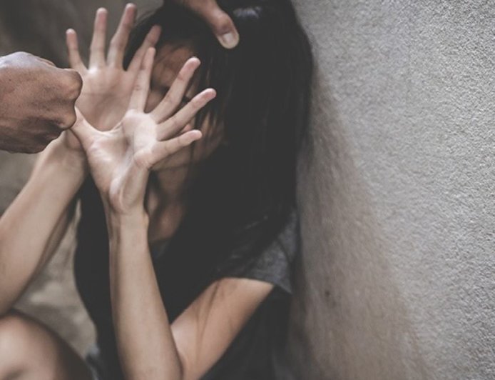 जयपुर में पड़ोसी ने 17-साल की नाबालिग से किया रेप:परिजनों की गैर-मौजूदगी में घर में घुसा, विरोध करने पर जान से मारने की धमकी