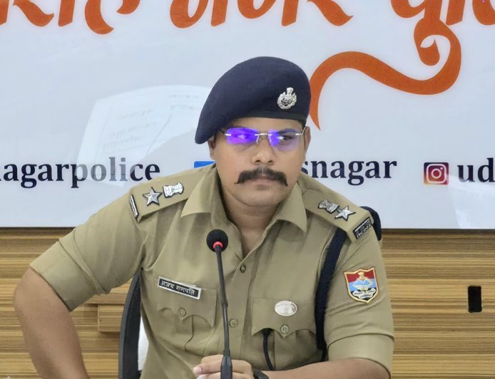 छात्र संघ चुनाव एवं भारी बारिश को लेकर SSP अजय गणपति सख्त — वायरलेस सेट पर अधिकारियों को दिए कड़े निर्देश*