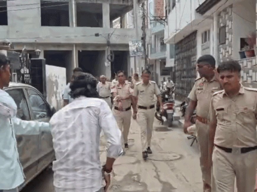 कैथल में कचरा उठाने को लेकर टकराव:कर्मचारियों को अन्य कर्मियों ने दौड़ाया; बोले- प्रशासन ने बिना सुरक्षा के भेजा