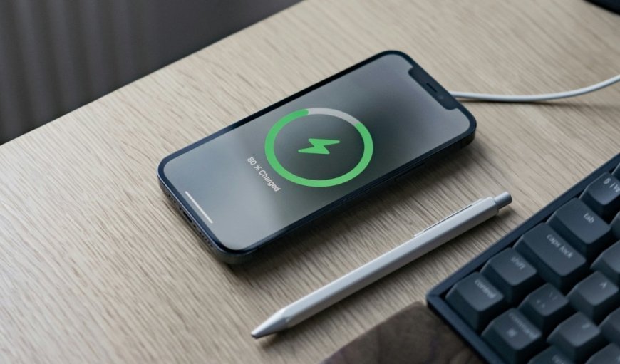 गलत चार्जिंग से घटती है Battery Health, इन 5 आसान तरीकों से आईफोन और एंड्रॉयड की बैटरी लाइफ लंबी चलेगी!