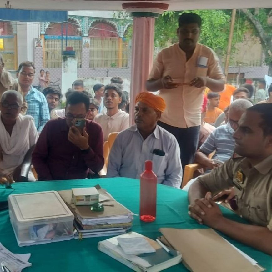 बलिया में छात्रा से छेड़खानी पर सिपाही सस्पेंड:कोचिंग से लौटते समय किया पीछा, ग्रामीणों के दौड़ाने पर बाइक छोड़कर भागा