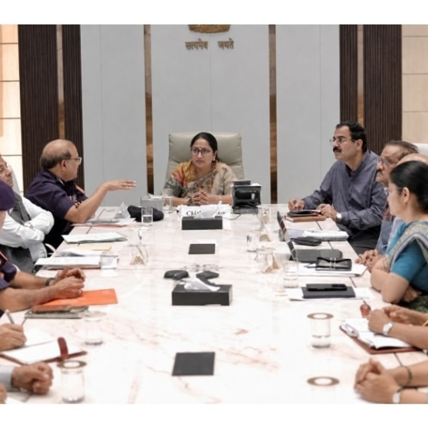 सत्य निकेतन रेस्क्यू ऑपरेशन पर CM ने NDRF को सराहा:दिल्ली में बनेगी आधुनिक आपदा प्रतिक्रिया फोर्स, आपदा से निपटने के लिए मजबूत होगा तंत्र