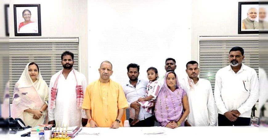 सीएम योगी से मिली बलिया की दिव्यांग बेटी रागिनी, इलाज से लेकर पढ़ाई तक हर मदद का मिला भरोसा