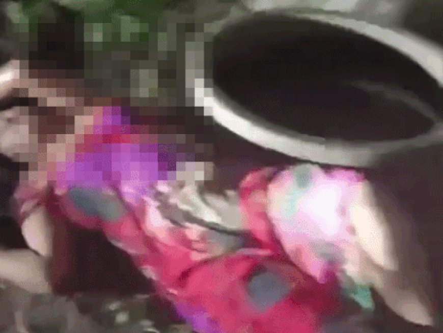 फरीदाबाद शराब के नशे में सड़क किनारे महिला का ड्रामा:नही चल पाई तो सड़क किराने लेट गई, लोगों की भीड़ जुटी,1 घंटे पडी रही