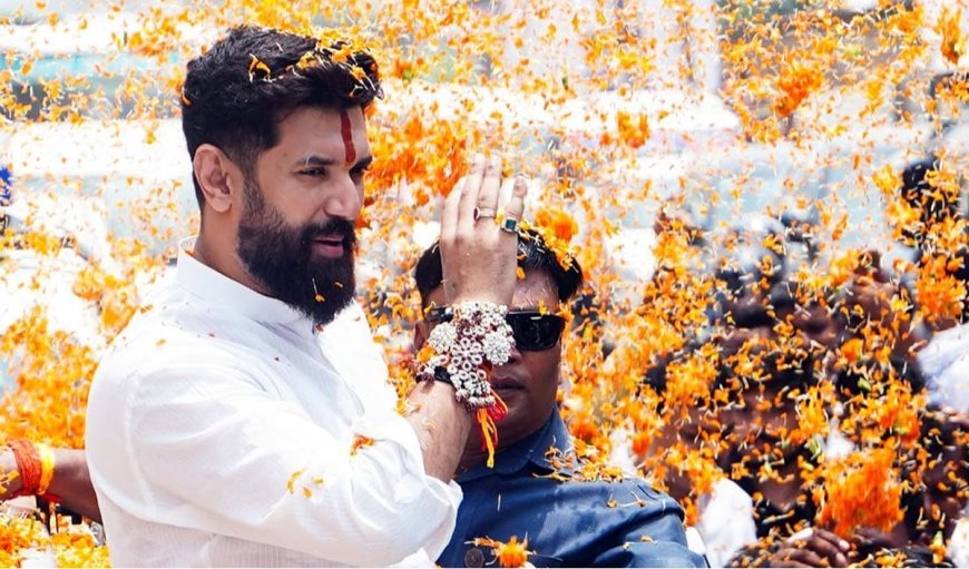 Gyanesh Kumar से तीखे सवाल क्यों पूछने लगे Modi के 'हनुमान' Chirag Paswan? क्या NDA में भी बढ़ रहे हैं मतभेद?
